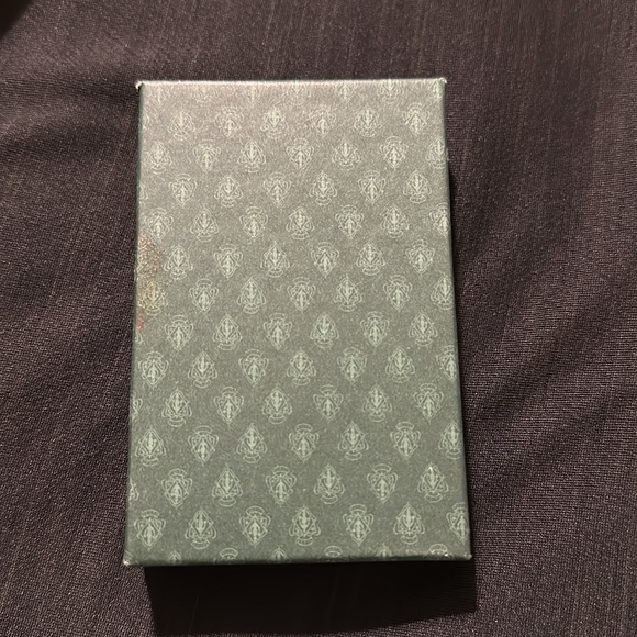 Gucci Key Chain, double “G”. Made with in Italy. Never used.  Gift box included - Picture 8 of 9